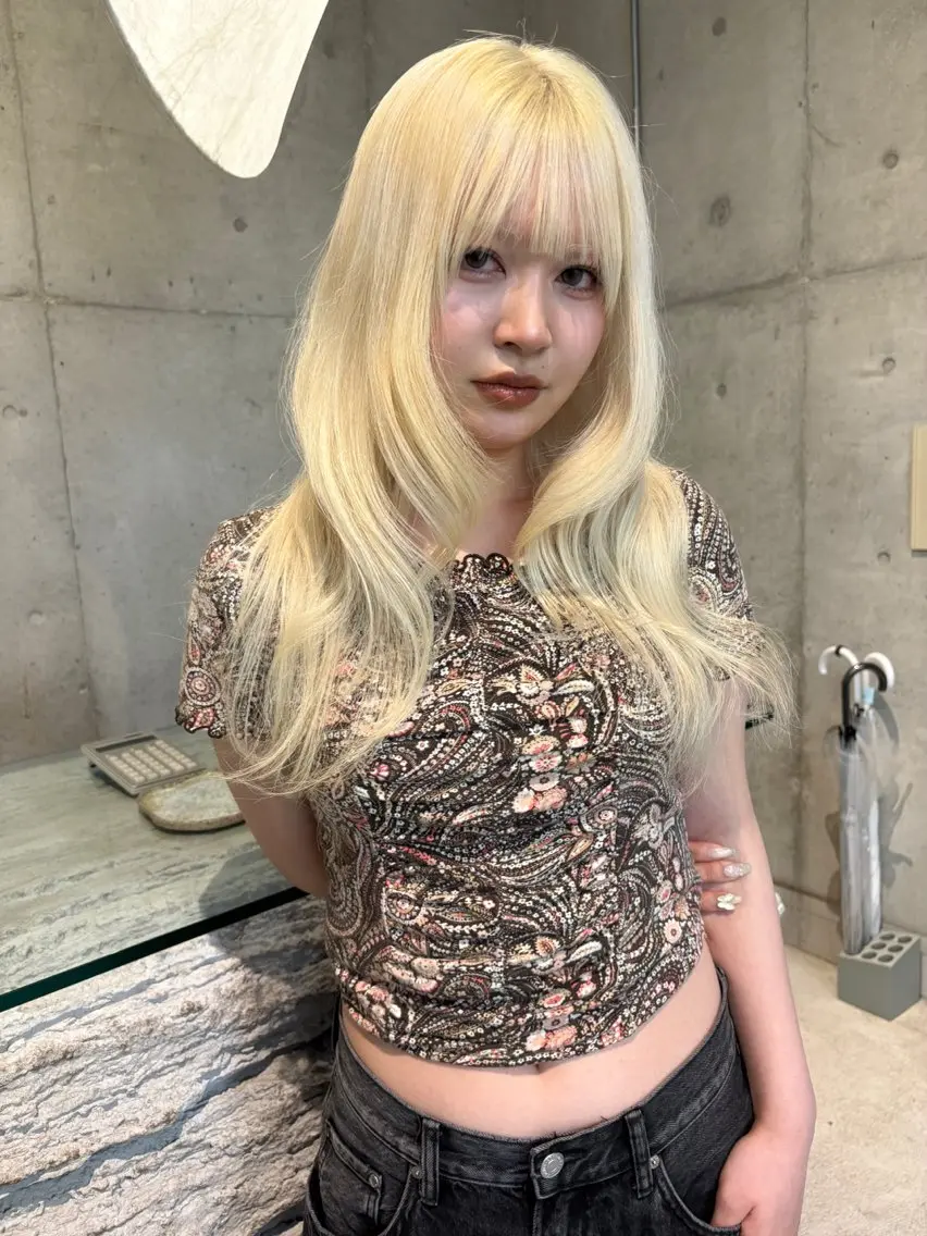 ロング カラー 抜きっぱなしブロンド ブロンド レイヤーカット 福岡海外風レイヤー/ ゴトリのヘアスタイル