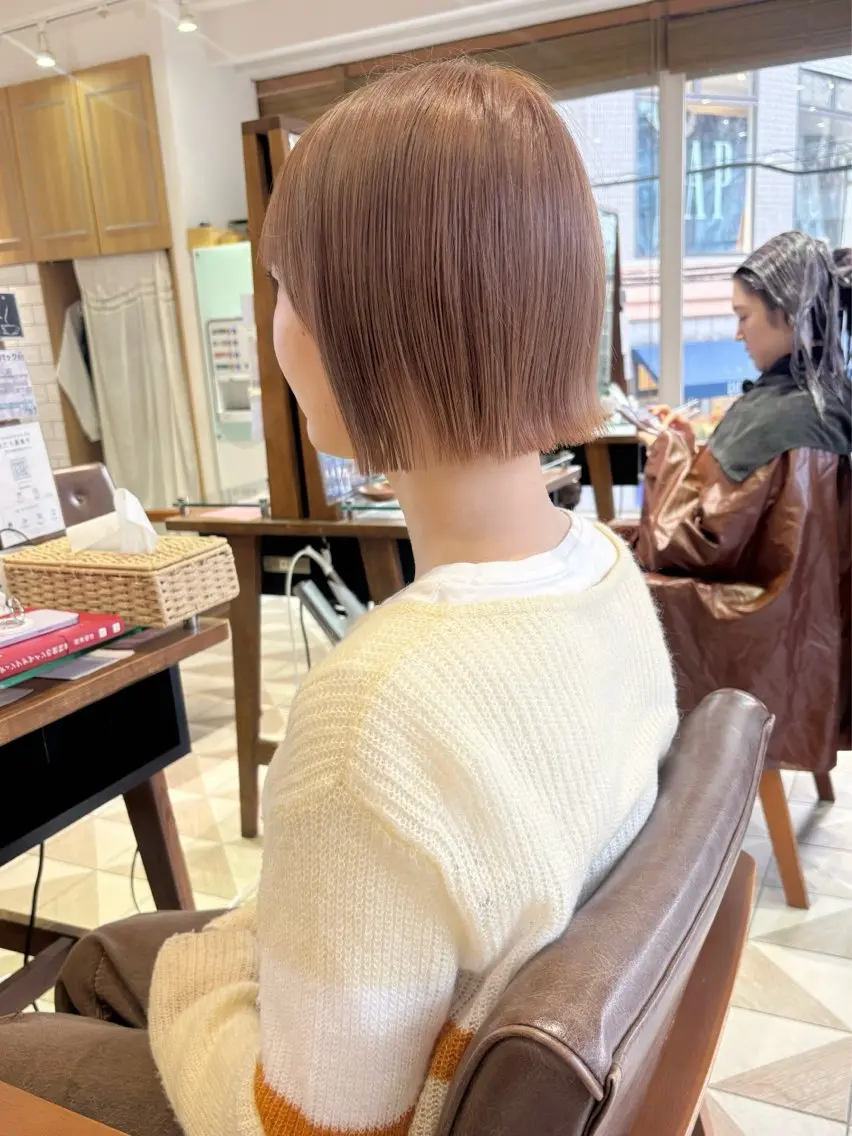 ショート カラー カット ヘアカラー 齋藤 咲のヘアスタイル