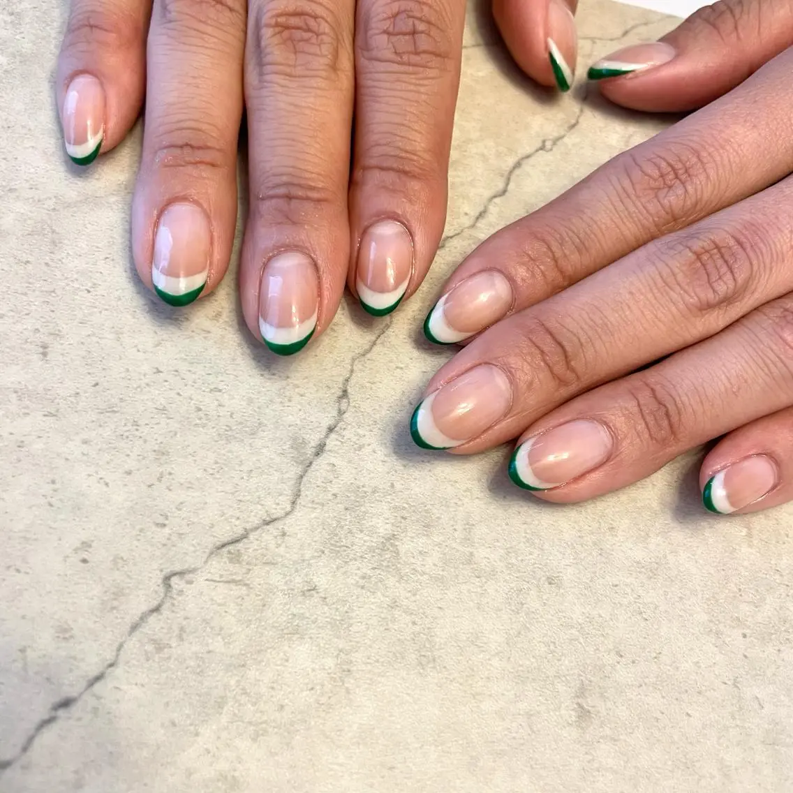 ネイル ダブルフレンチ フレンチネイル グリーン ensowa✱laf NAILのネイルデザイン