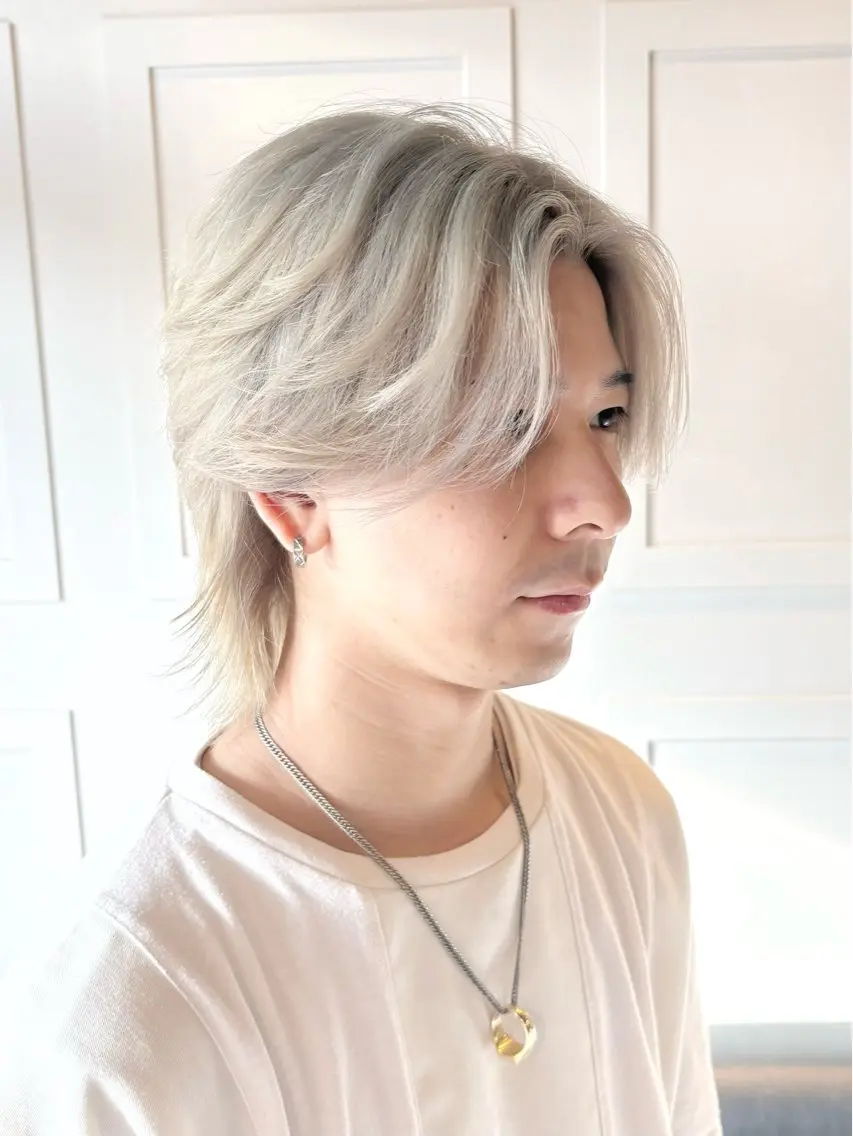 【メンズ限定】カット＋ブリーチ＋オンカラー＋Oggiシステムトリートメントの写真