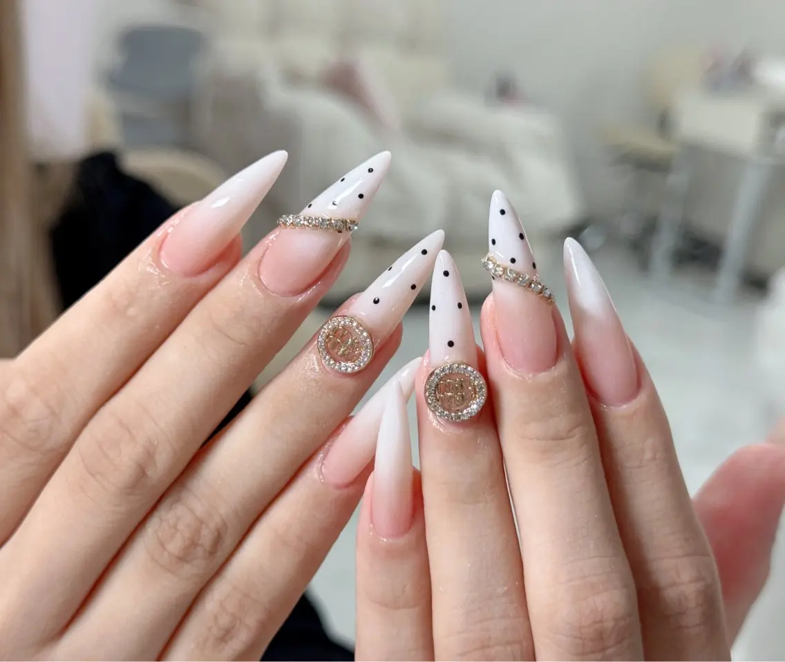 ネイル ハンドネイル FLYNail 梅田店のネイルデザイン