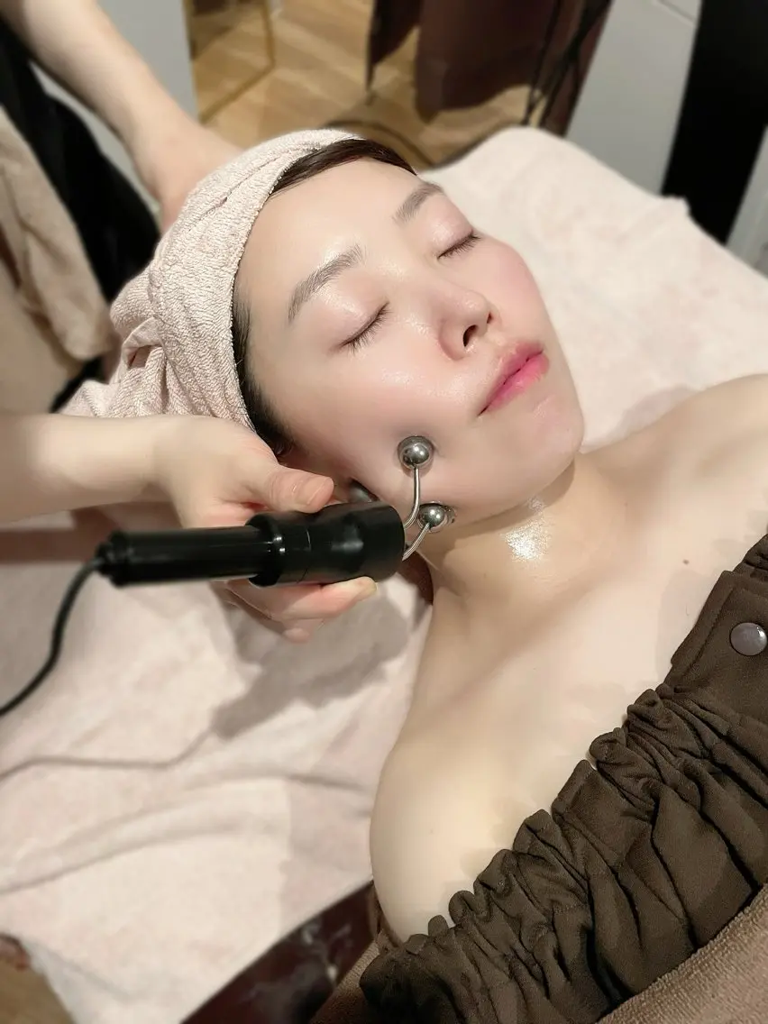 ♨️酵素風呂+小顔筋トレフェイシャル🏋️の写真