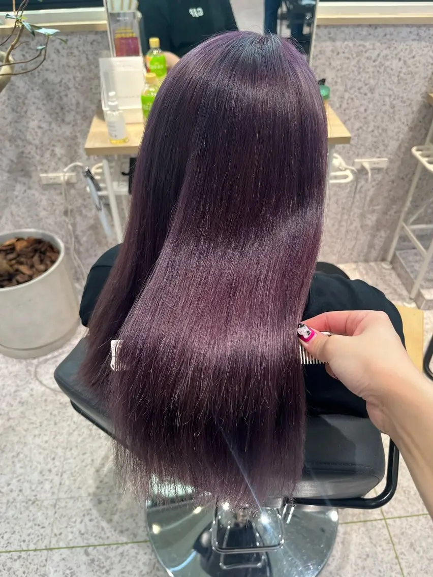 ロング カラー ダブルカラー イヤリングカラー ハイトーンカラー インナーカラー 顔周りカット ヘアカラー 髪質改善&艶カラー/ ほんだあみ (♡)のヘアスタイル
