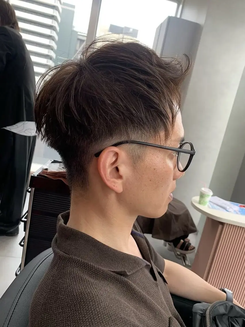 ショート カラー メンズ The Ect 江坂Kurumiのヘアスタイル