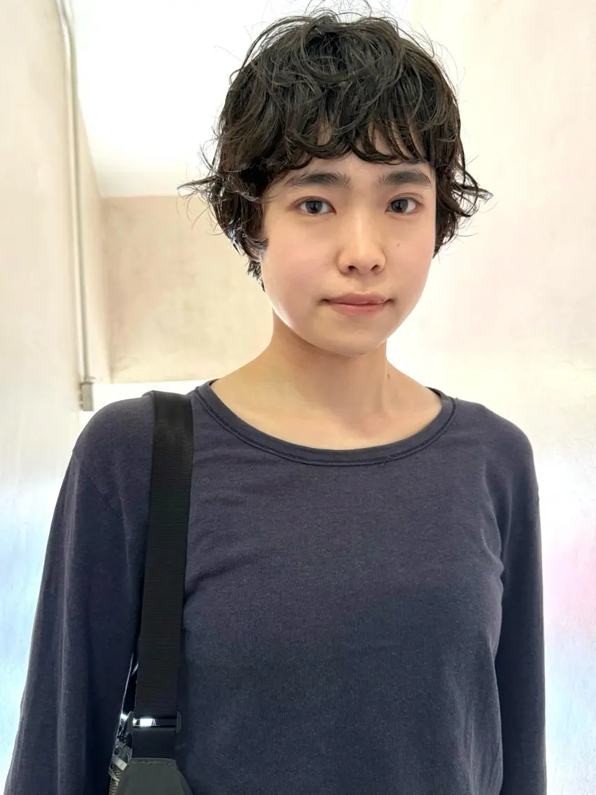 ショート パーマ くせ毛 ニュアンスパーマ カット パーマ トリートメント 坂本 裕介のヘアスタイル