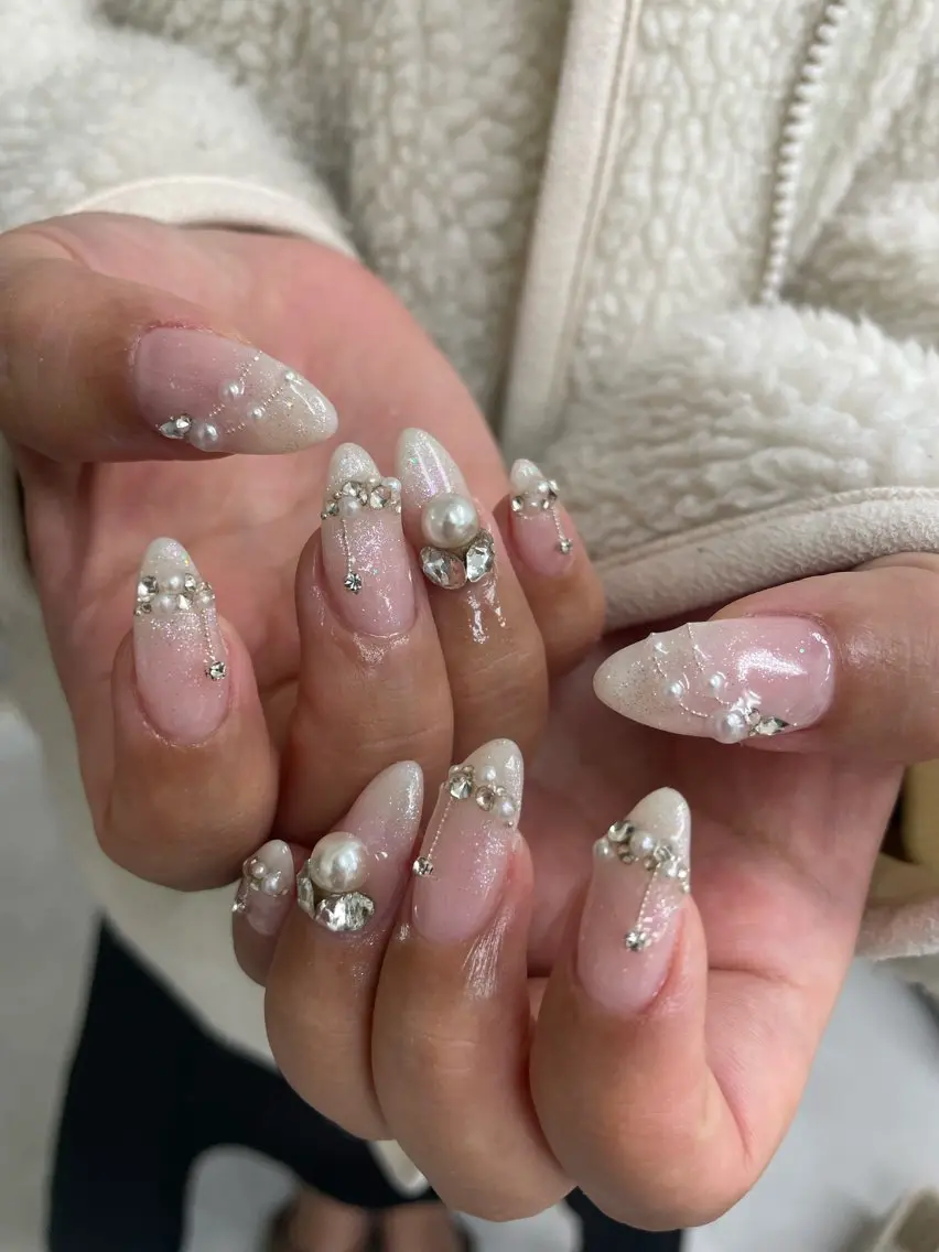 ネイル ハンドネイル Hisaka Mikiのネイルデザイン