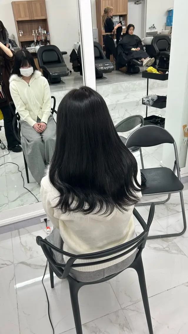 セミロング カラー 髪質改善/ダブル カラー/Akaneのヘアスタイル