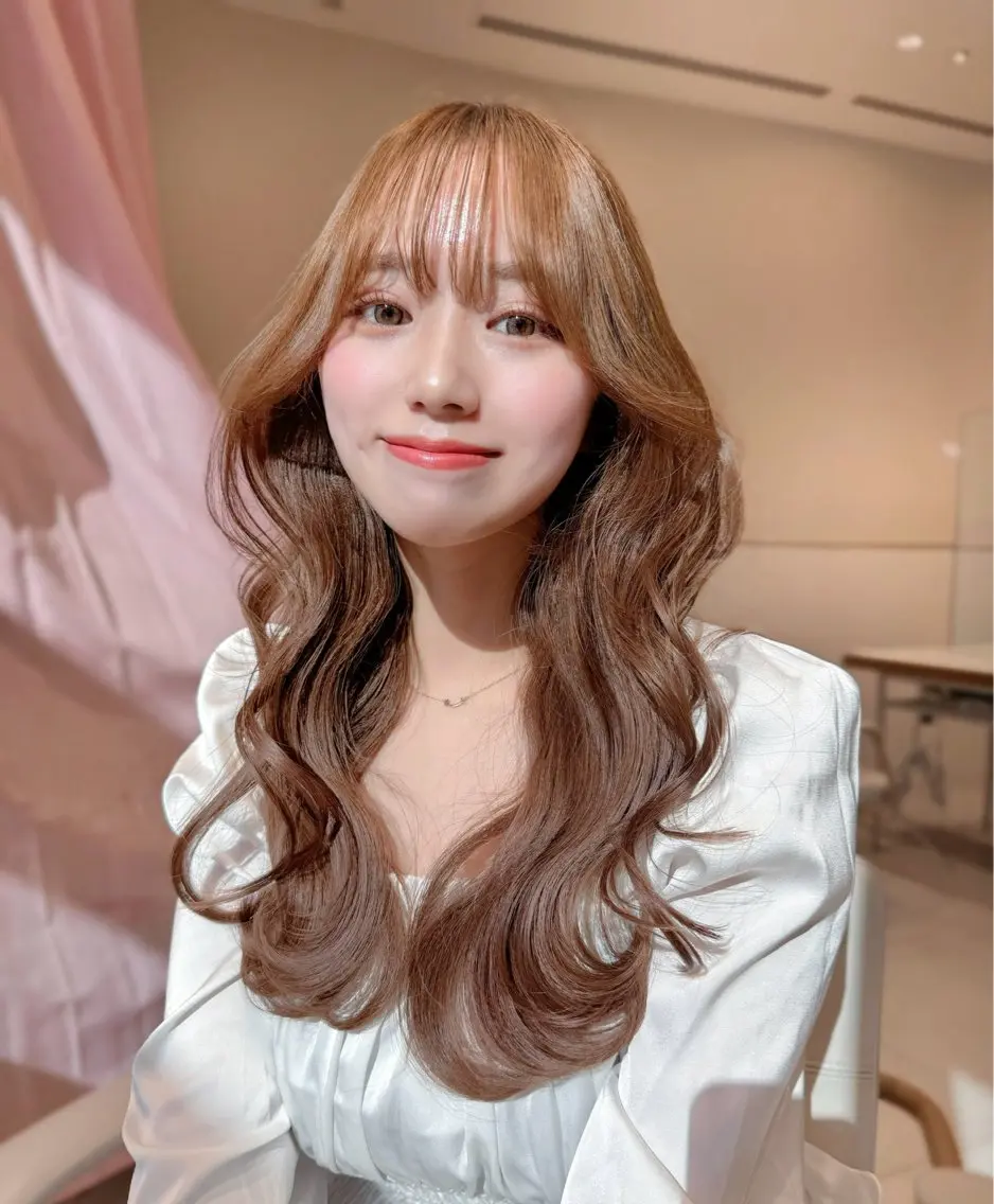 セミロング カラー カット ヘアカラー トリートメント ヘッドスパ ヘアセット 韓国ヘア/レイヤー/ 顔まわり/りょーとのヘアスタイル