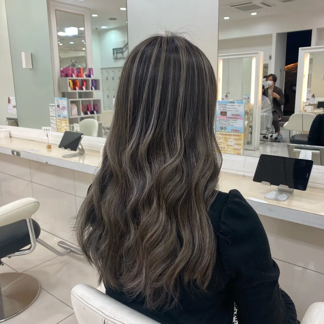 カラー Ash 西船橋店 🐈⬛中溝有紗🎀のヘアスタイル