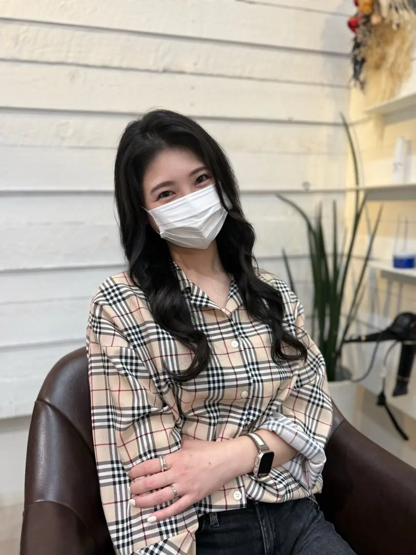 セミロング カット トリートメント 三原 つばさのヘアスタイル