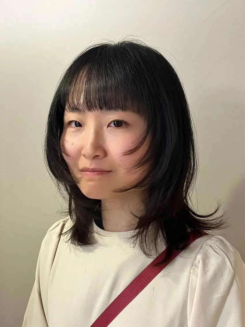 ミディアム 顔周りカット レイヤーカット arte鈴木 ひなののヘアスタイル