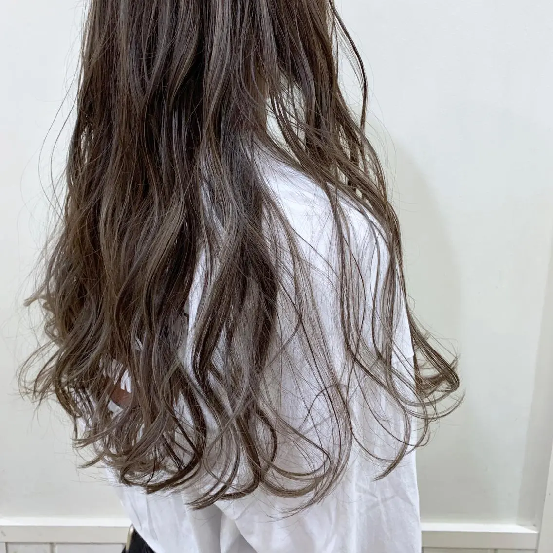 ロング カラー カット ヘアカラー トリートメント ぱつっとボブ/ 小野あかねのヘアスタイル
