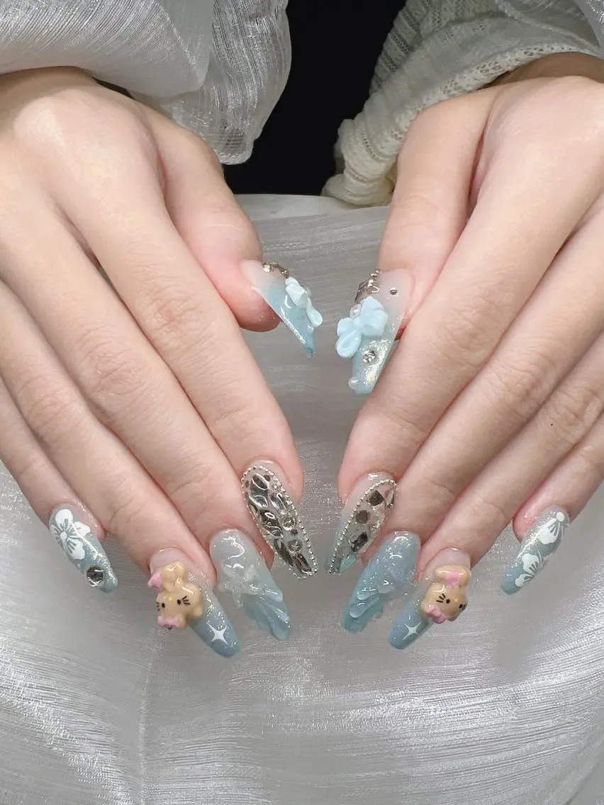 ネイル 長さ出し グラデーション キラキラネイル マグネットネイル ニュアンスネイル Lee Nails チップ長さだし専門店のネイルデザイン