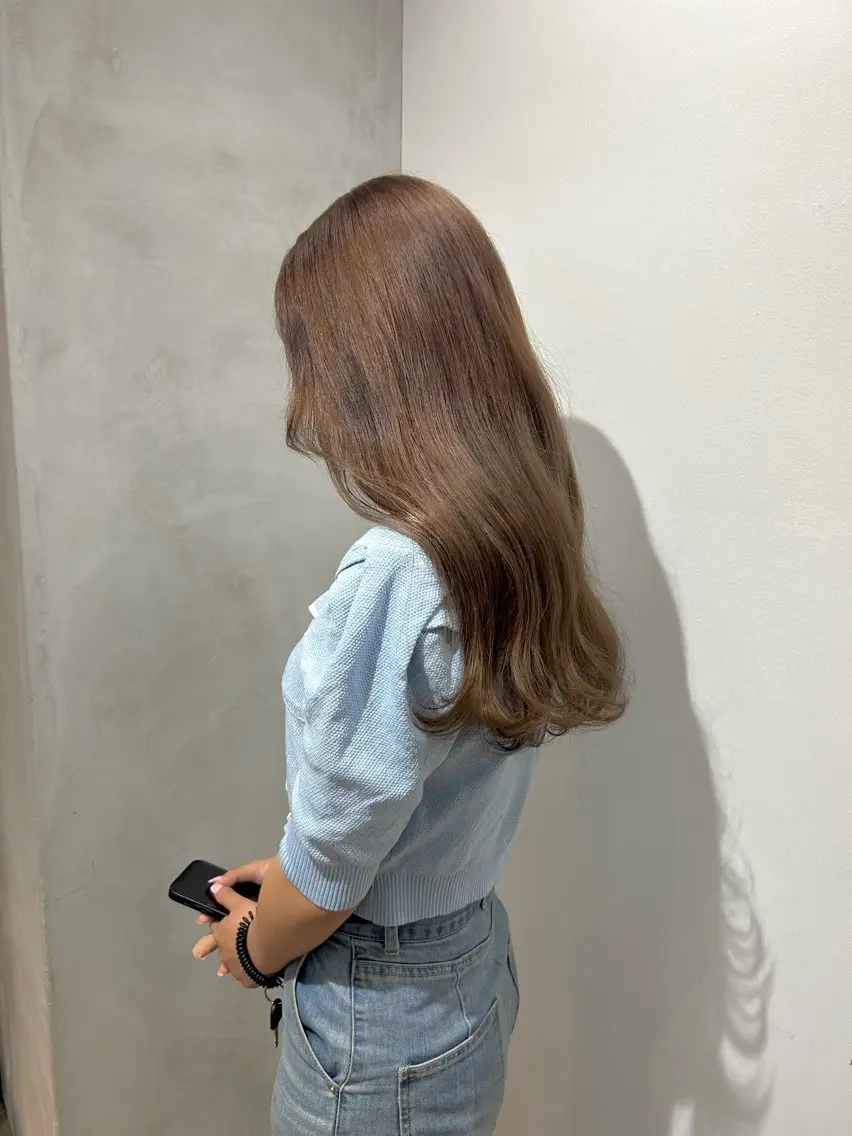 ロング カラー ヘアカラー トリートメント otoha✳︎ くすみ艶カラーのヘアスタイル
