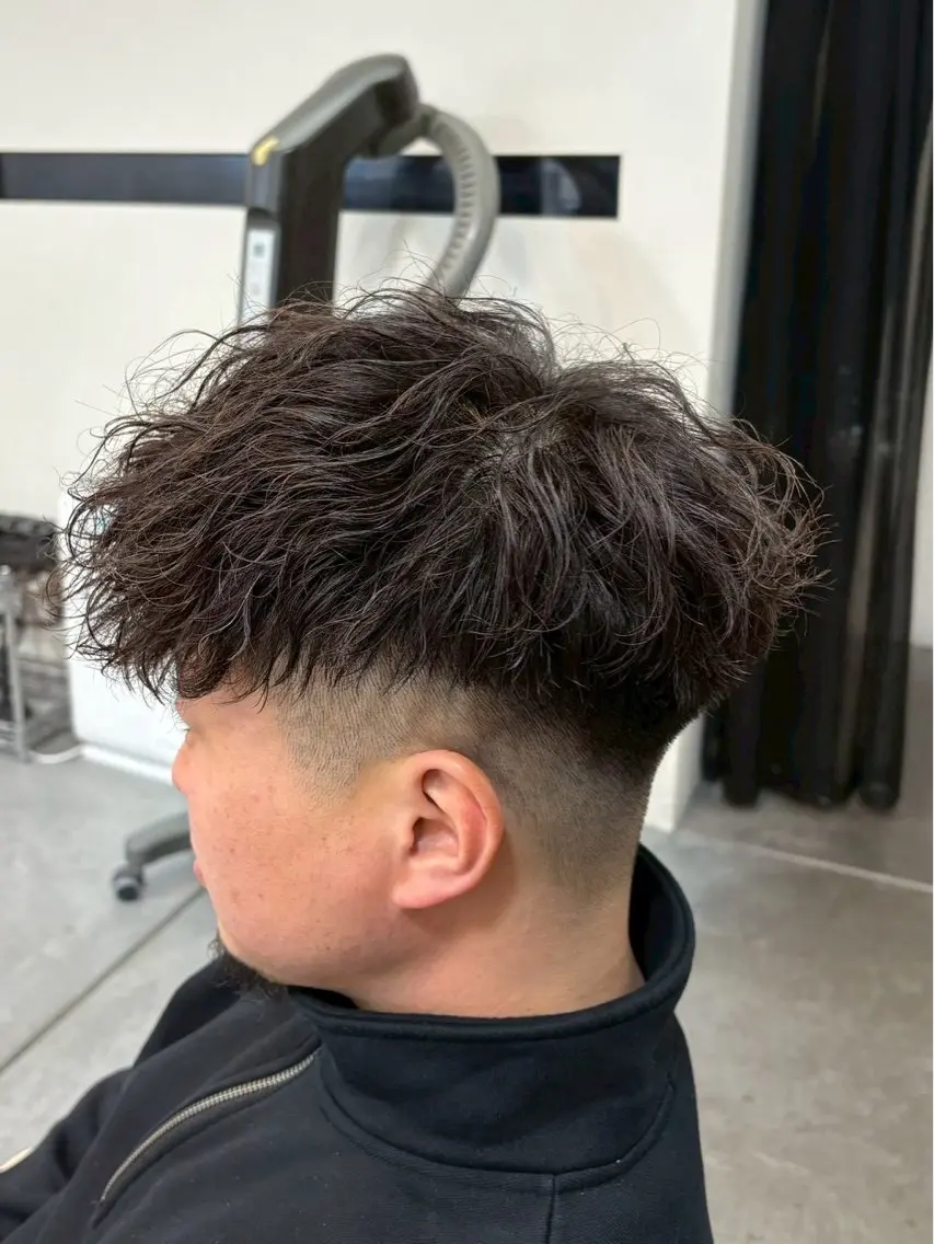 パーマ メンズ 玉置 晴太郎のヘアスタイル