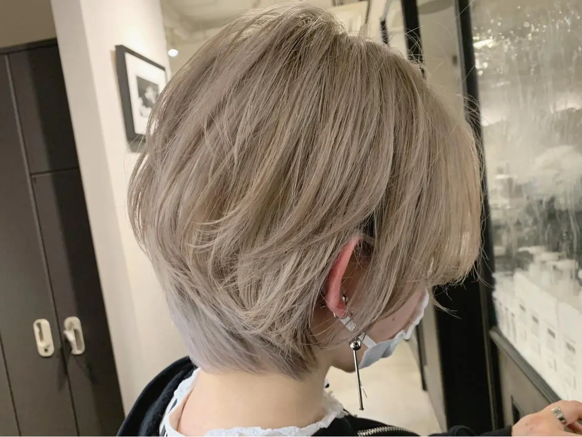 ショート カラー ショートヘア カット ヘアカラー ボブ　ショート 特化 迫田紘史のヘアスタイル