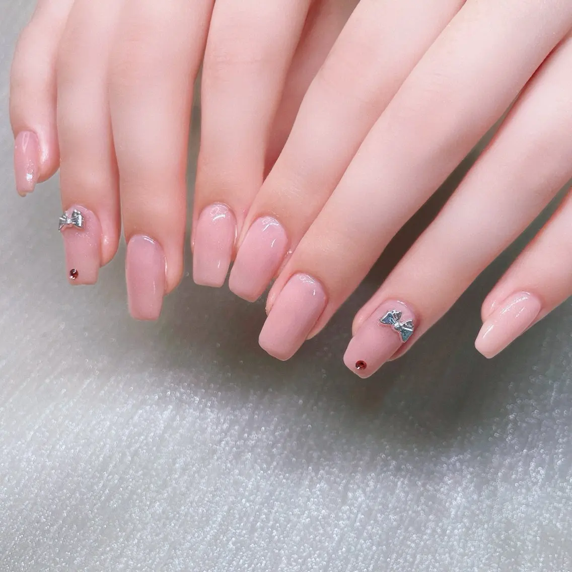ネイル 長さ出し ストーンネイル ハンドネイル Nailist suzuのネイルデザイン