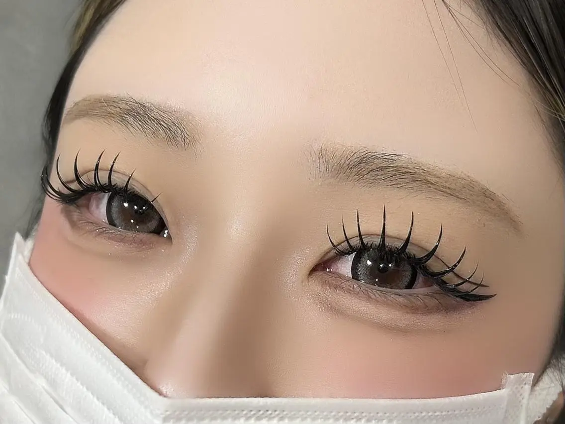 マツエク・マツパ フラットラッシュ yuuka REBEST心斎橋のマツエク・マツパデザイン