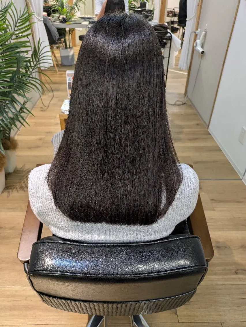 ロング カット トリートメント 有馬 葵のヘアスタイル