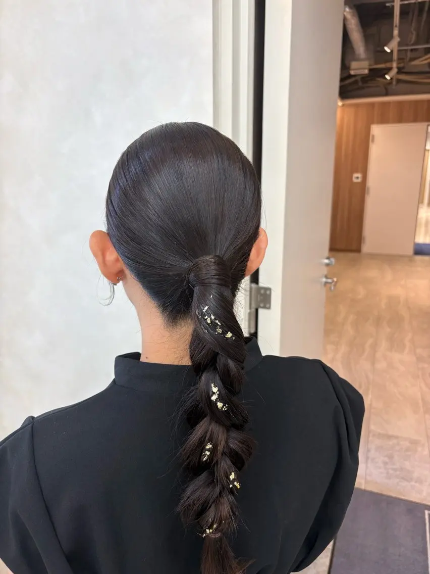 ヘアアレンジ 外人風ハイライト/ 艶カラーのヘアスタイル