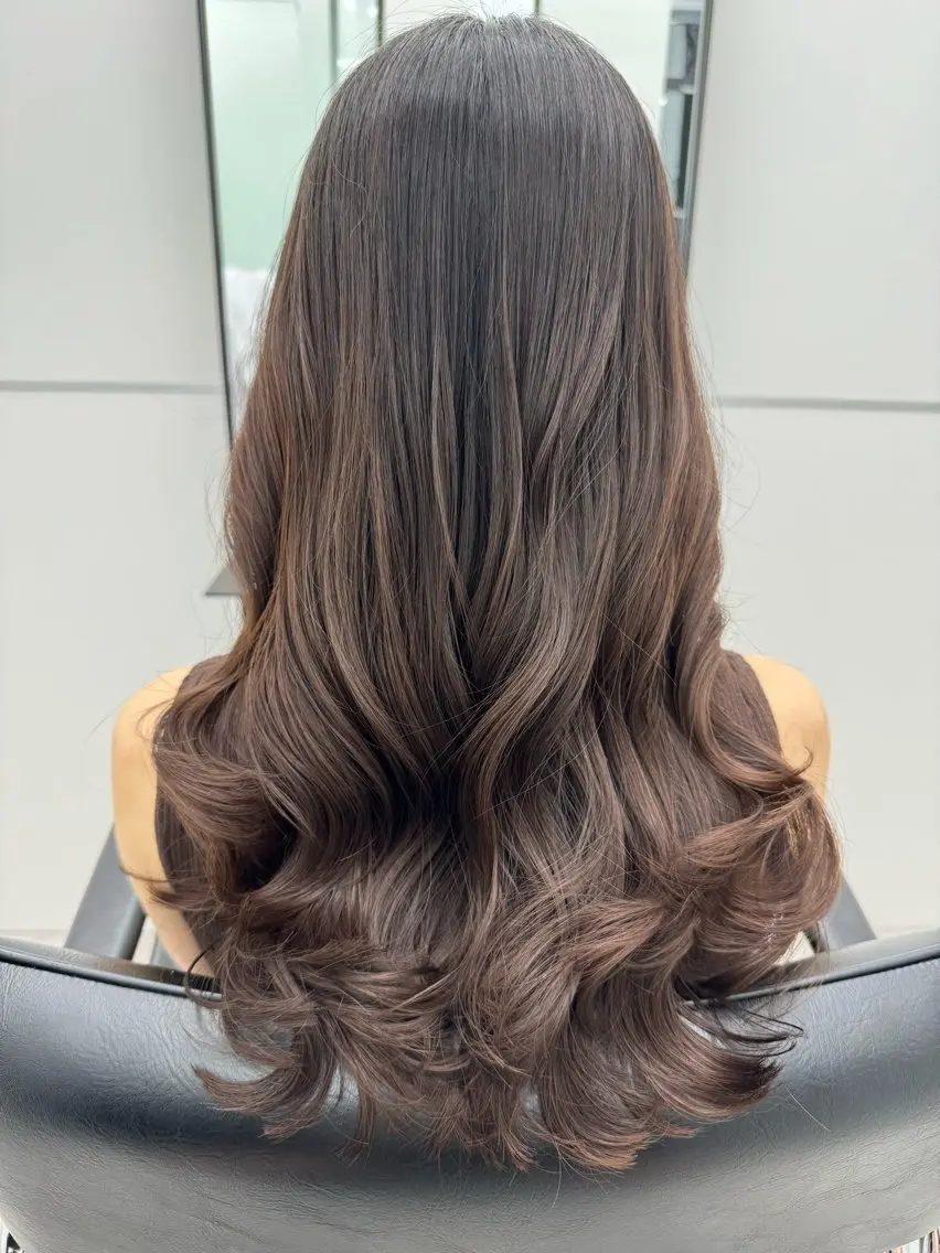 ロング パーマ カット パーマ デジタルパーマ🫧 韓国風ヘア🫧サクラのヘアスタイル