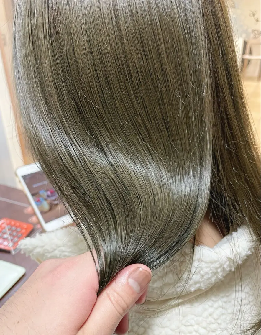 ミディアム カラー ベージュカラー 透明感カラー オリーブベージュ オリーブグレー ヘアカラー 堀江将太朗/恵比寿/ メンズカットのヘアスタイル