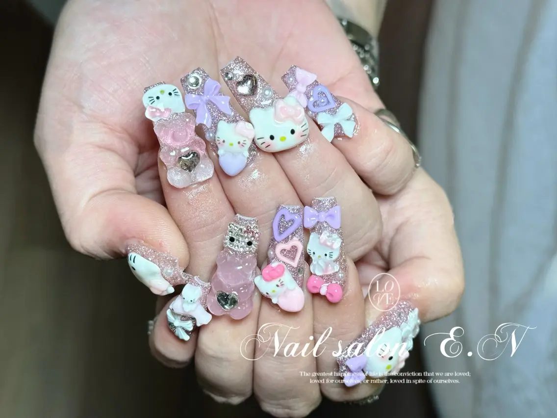 ネイル アートネイル オーロラネイル ブラウン クリアネイル フレンチネイル ハンドネイル E.N🦋 長さ出し/持ち込みのネイルデザイン