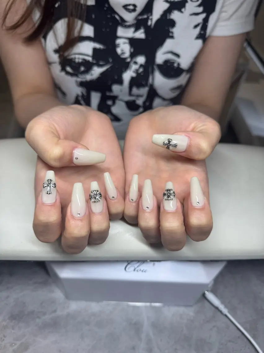 ネイル ハンドネイル IROHA NAIL 北村菜帆のネイルデザイン