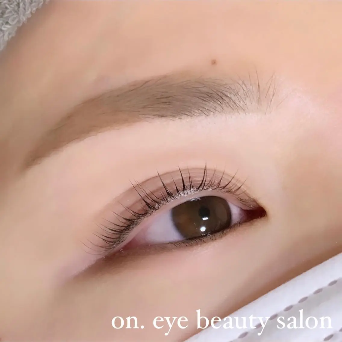 マツエク・マツパ アイブロウ 眉毛ワックス脱毛 on .のマツエク・マツパデザイン