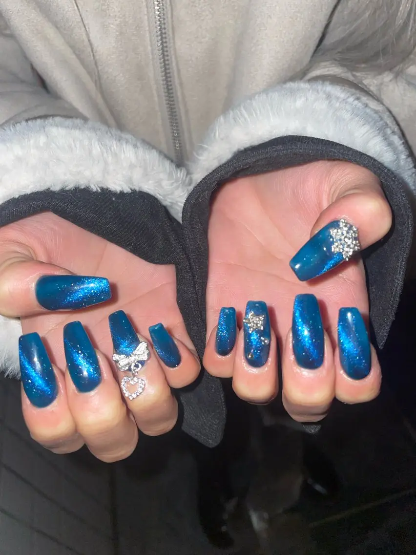 ネイル ジェルネイル マグネットネイル ハンドネイル Nail ヌシん家 AKANEのネイルデザイン
