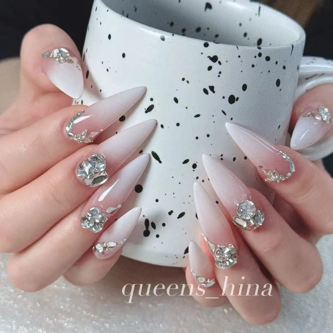 ネイル ハンドネイル Queen's ゆなのネイルデザイン