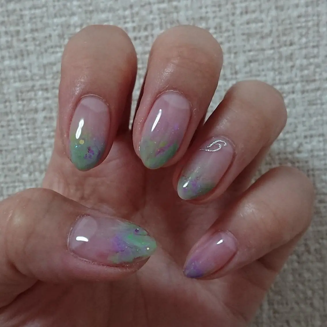 ネイル グラデーション ラメ(グリッター) 大理石ネイル(マーブル) Lilith Nailのネイルデザイン