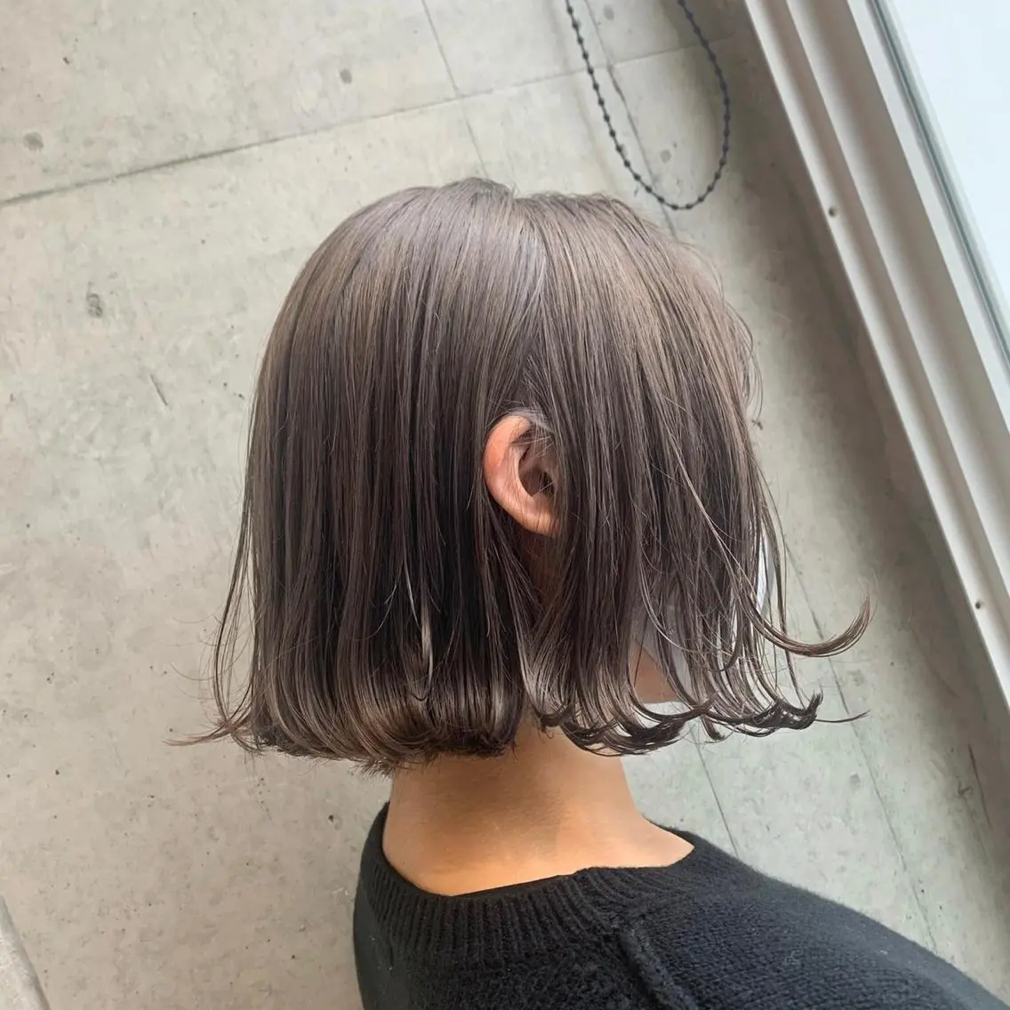 ショート カラー ショートボブ アッシュ ベージュカラー ブリーチ ケアブリーチ コバヤシ リョウのヘアスタイル