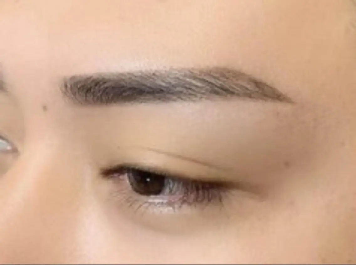【男性/ミニモ学割U24】眉ワックス+眉スタイリング￥3,900の写真