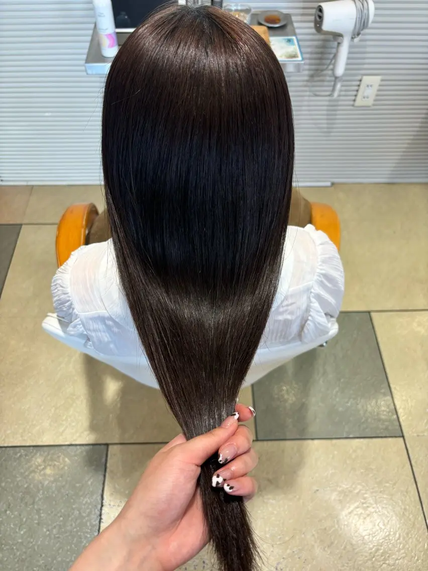ロング カラー 髪質改善 レイヤーカット トリートメント 透明感カラー/ くびれヘア/ユウユのヘアスタイル