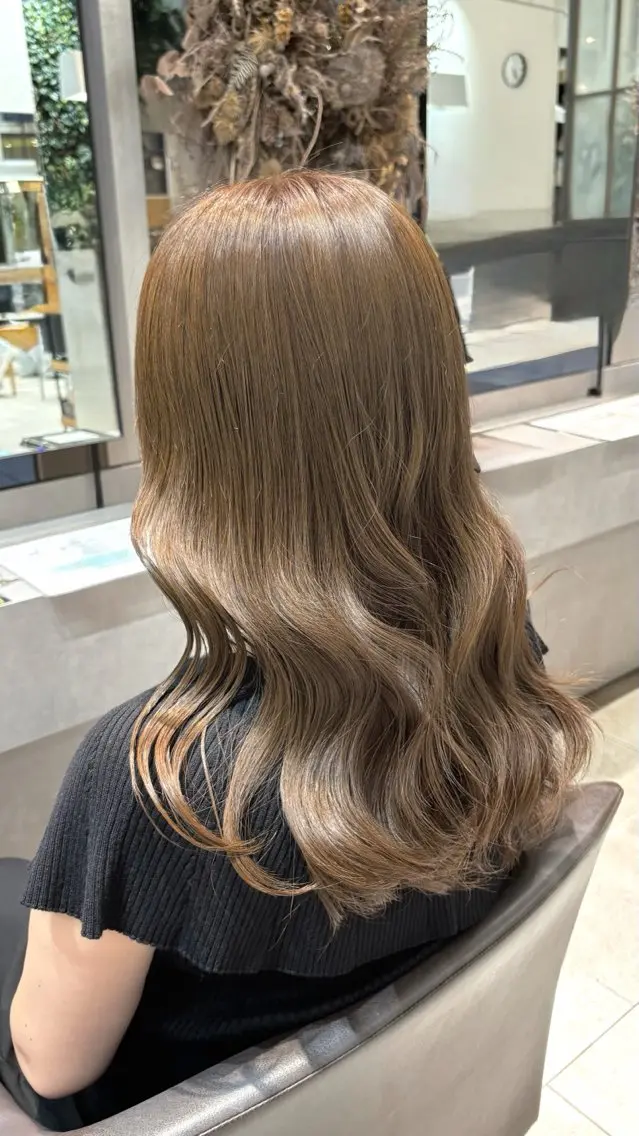 セミロング カット ヘアカラー 透明感カラー♡ Mahoのヘアスタイル