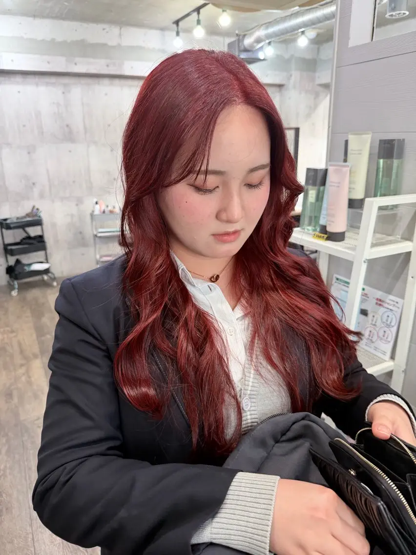 ロング ボブ ハイライト レイヤーカット サニーサイド大名 ダブルカラー髪質改善のヘアスタイル