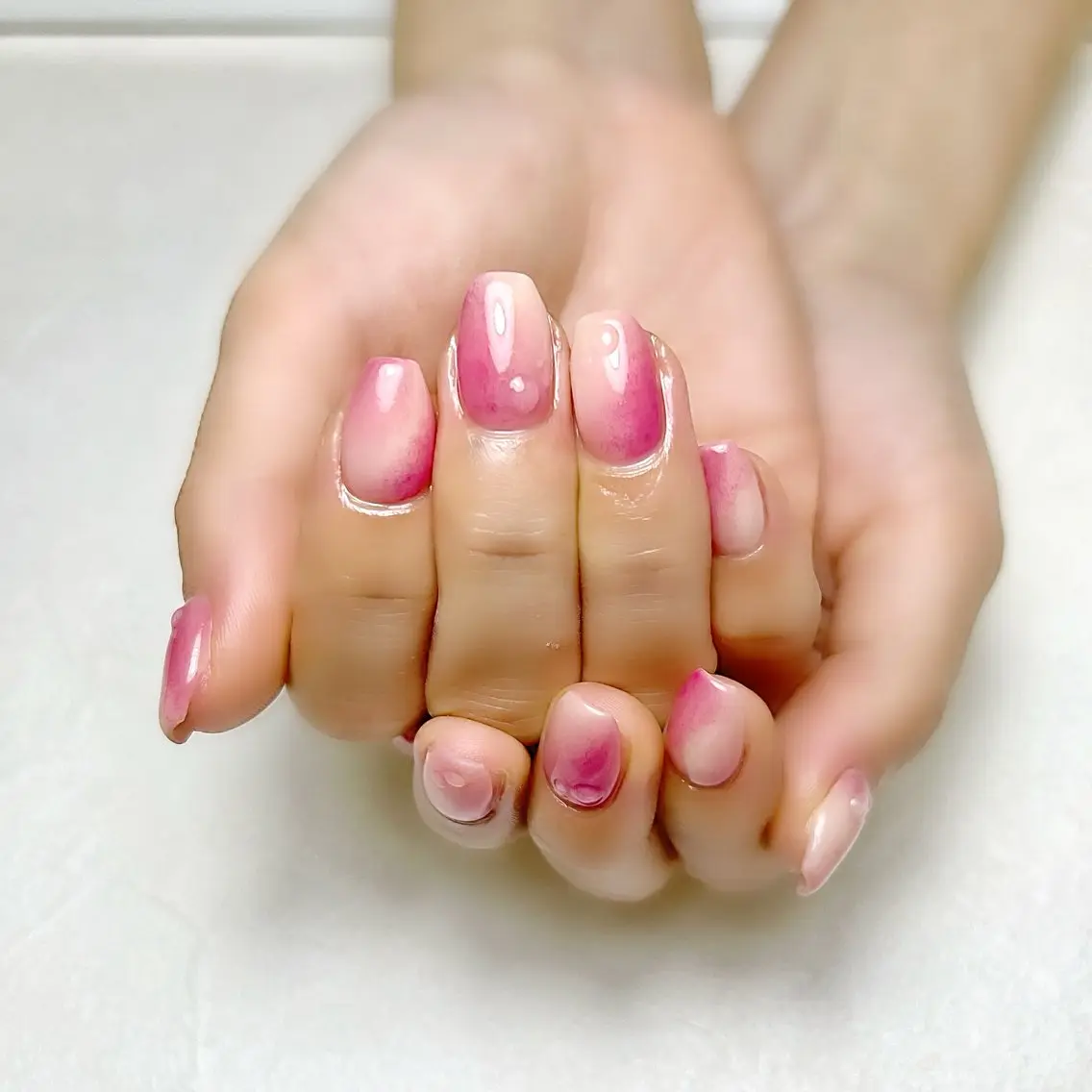 ネイル ニュアンスネイル 夏ネイル rouse nail RISATOのネイルデザイン