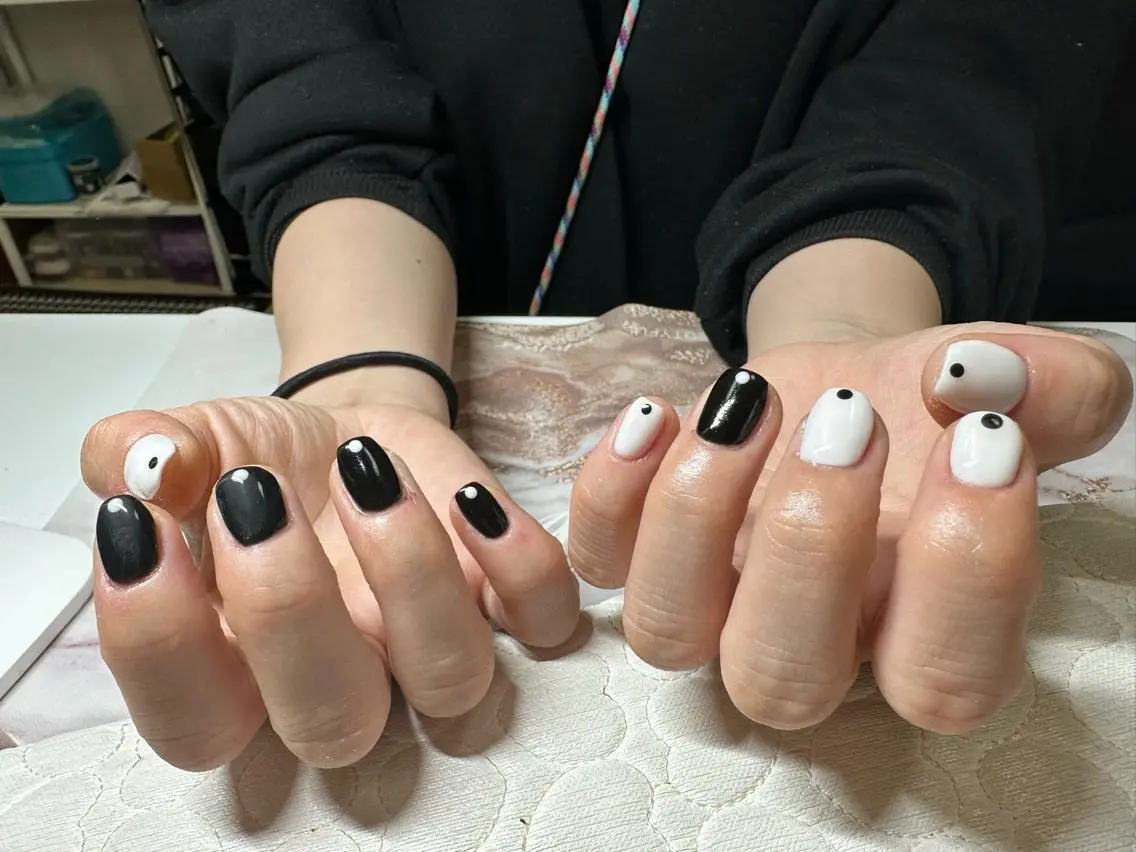 ネイル ハンドネイル ハンドケア Eveネイル チップスカルプ専門店のネイルデザイン