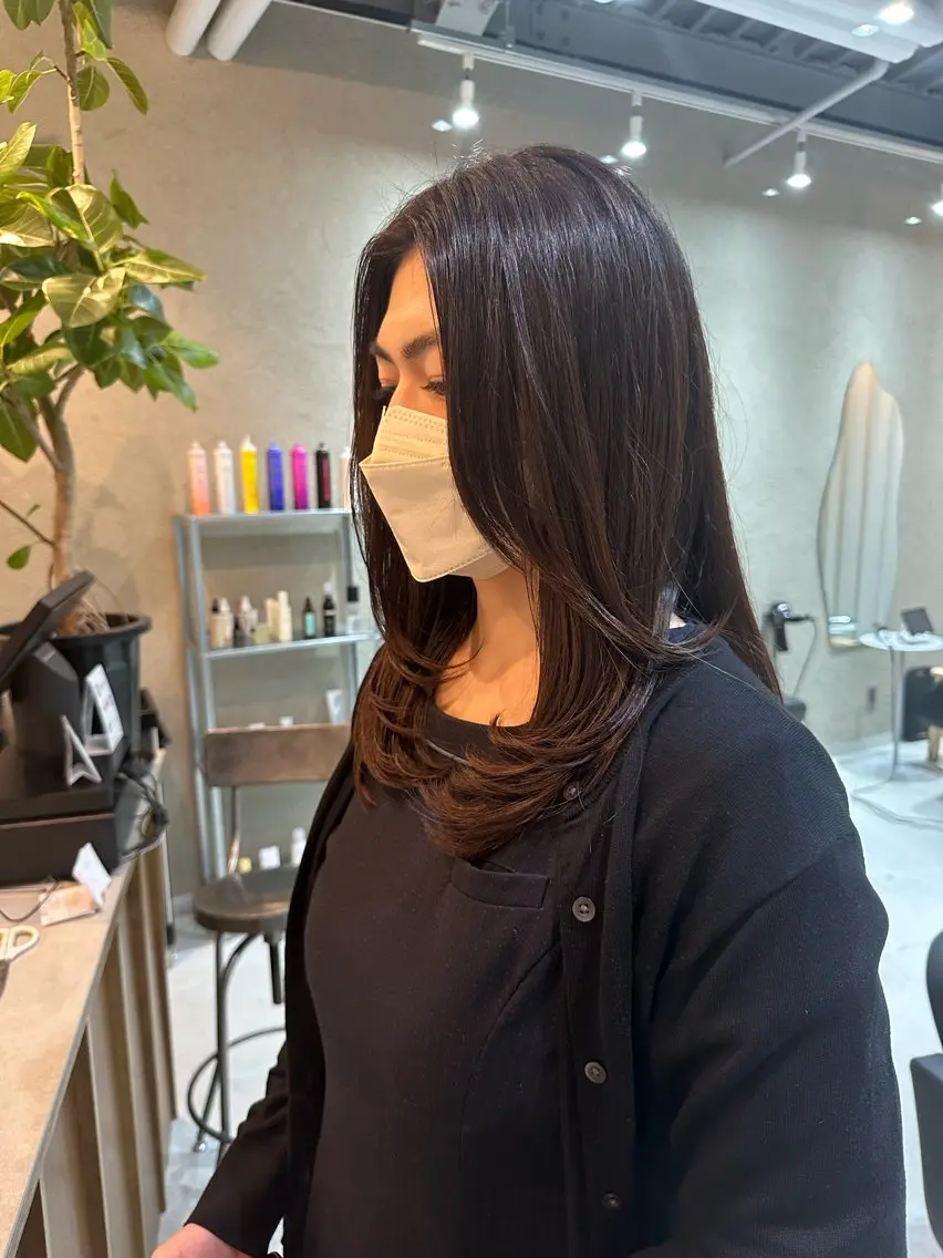 ロング カラー Shiro RENのヘアスタイル