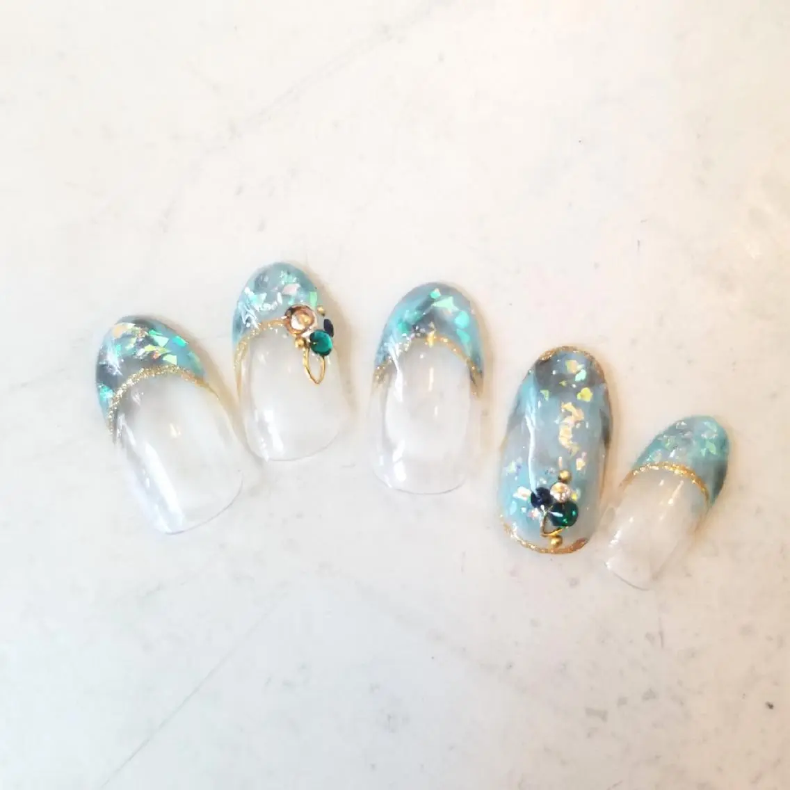 ネイル nijiiro🌈 サトウのネイルデザイン