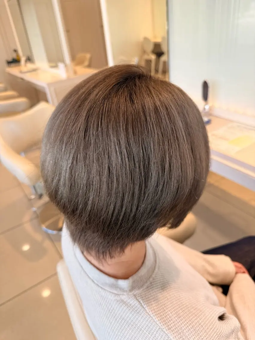 ミディアム ヘアカラー 白髪ぼかしデザイン ハイライト/宮本純登のヘアスタイル