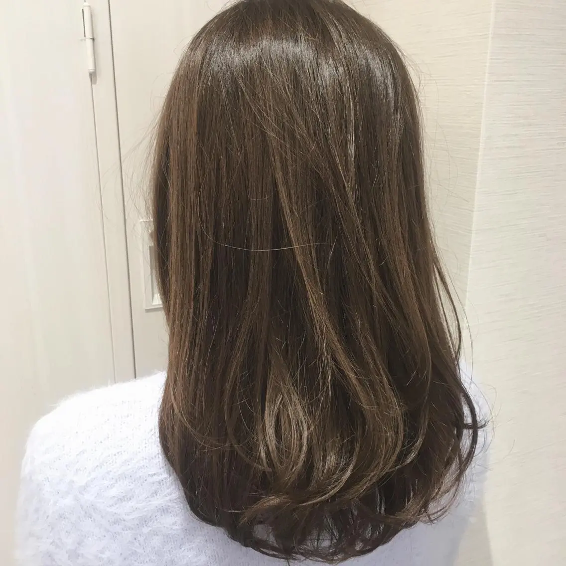 ロング カラー アッシュ ブルーカラー 外国人風カラー 似合わせカット/ レイヤーカット/新谷のヘアスタイル