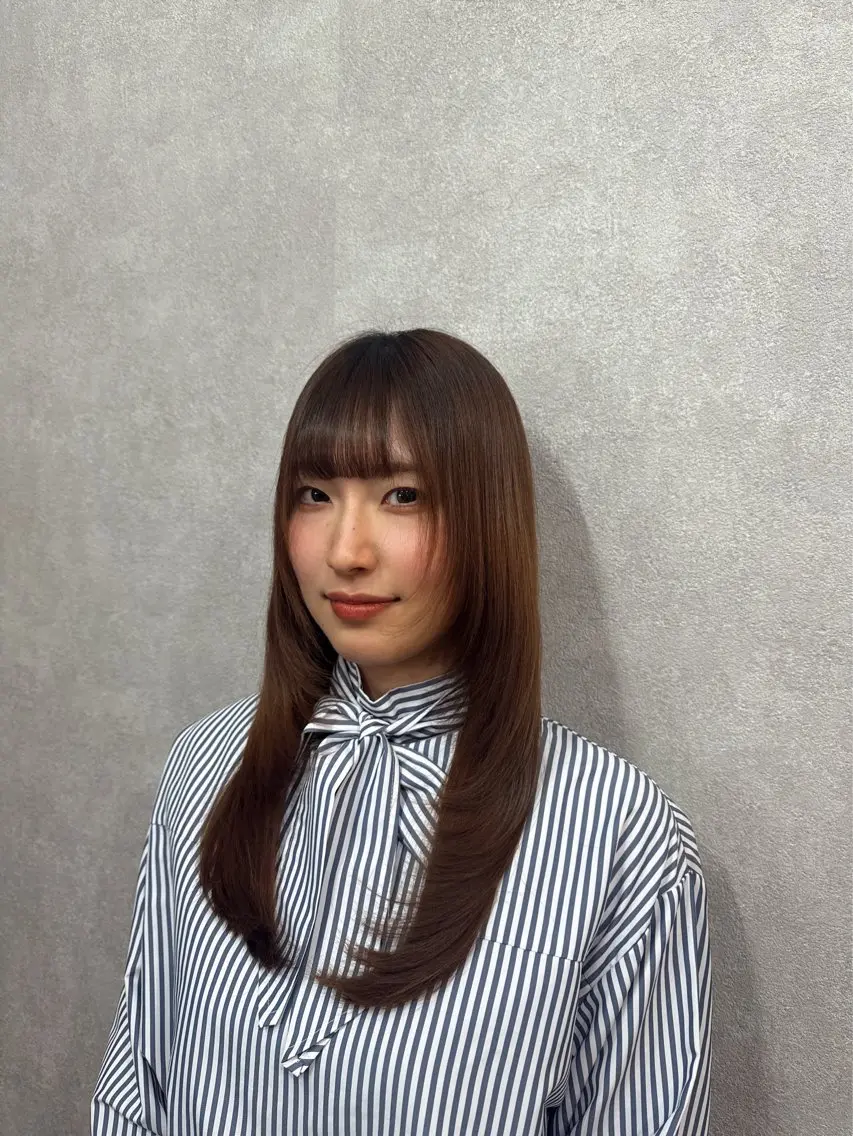 ロング カット 縮毛矯正 暖色カラー🤎Red Neo meiのヘアスタイル