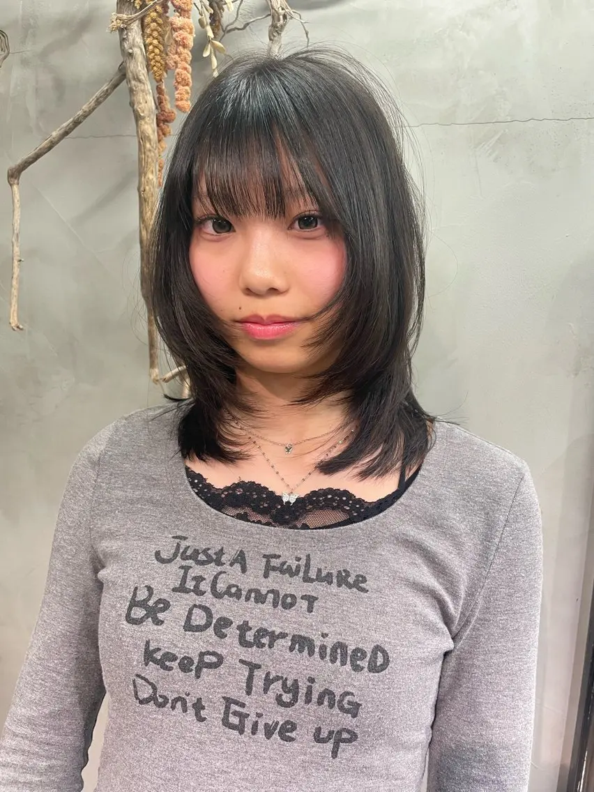 ミディアム 顔周りカット レイヤーカット ショート特化✂️ harukaのヘアスタイル