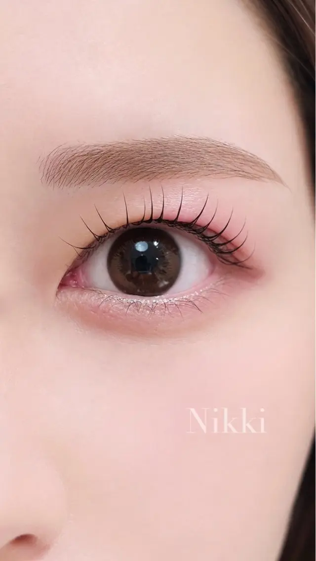 アイブロウ 眉毛ワックス脱毛 vivogue 🪽Nikkiのマツエク・マツパデザイン