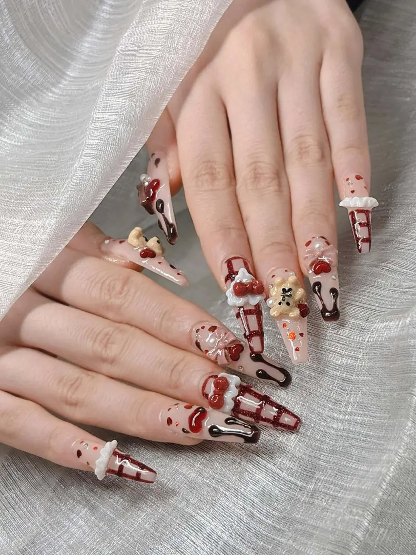 ネイル ハンドネイル Lee Nailsのネイルデザイン
