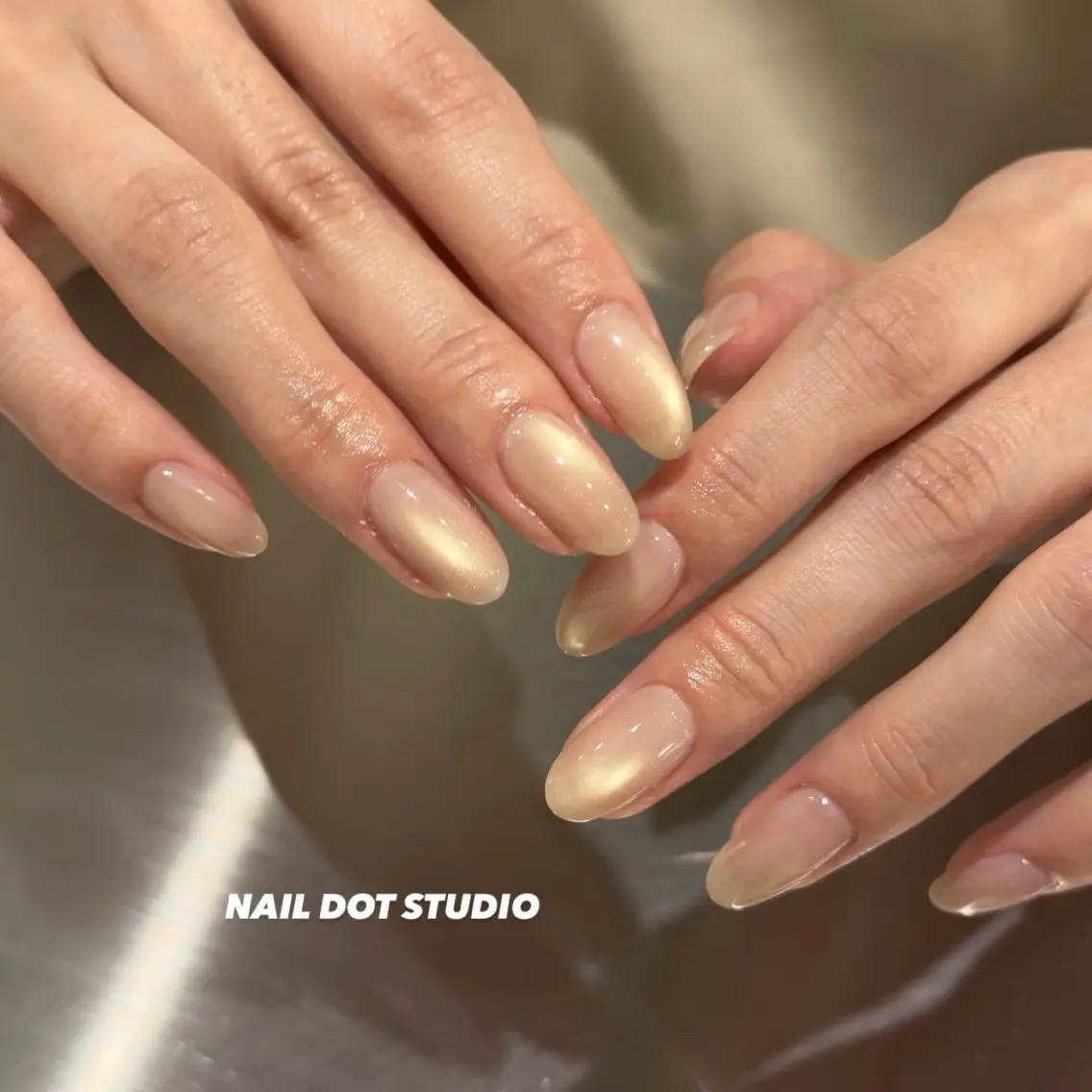 ネイル ハンドネイル NAILDOTSTU DIO SEINAのネイルデザイン