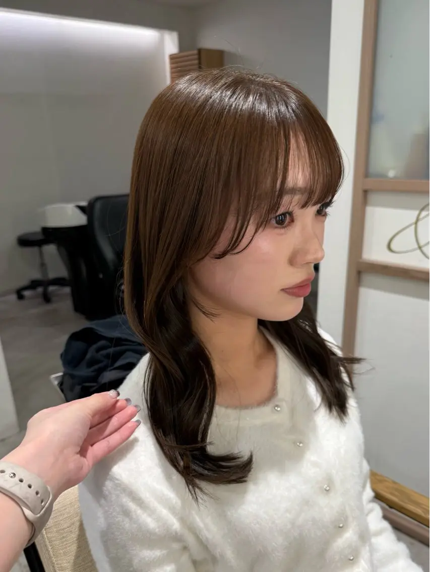 セミロング カラー 🐕🦺似合わせ 🐕🦺akariのヘアスタイル