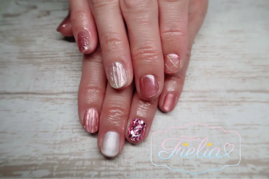 ネイル ハンドネイル Fielia momoのネイルデザイン